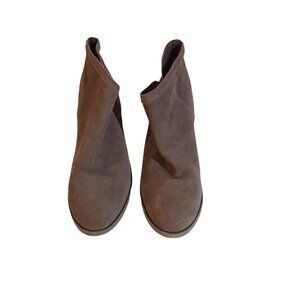 Urban Outfitters Maude Block Heel Suede Ankle Booties